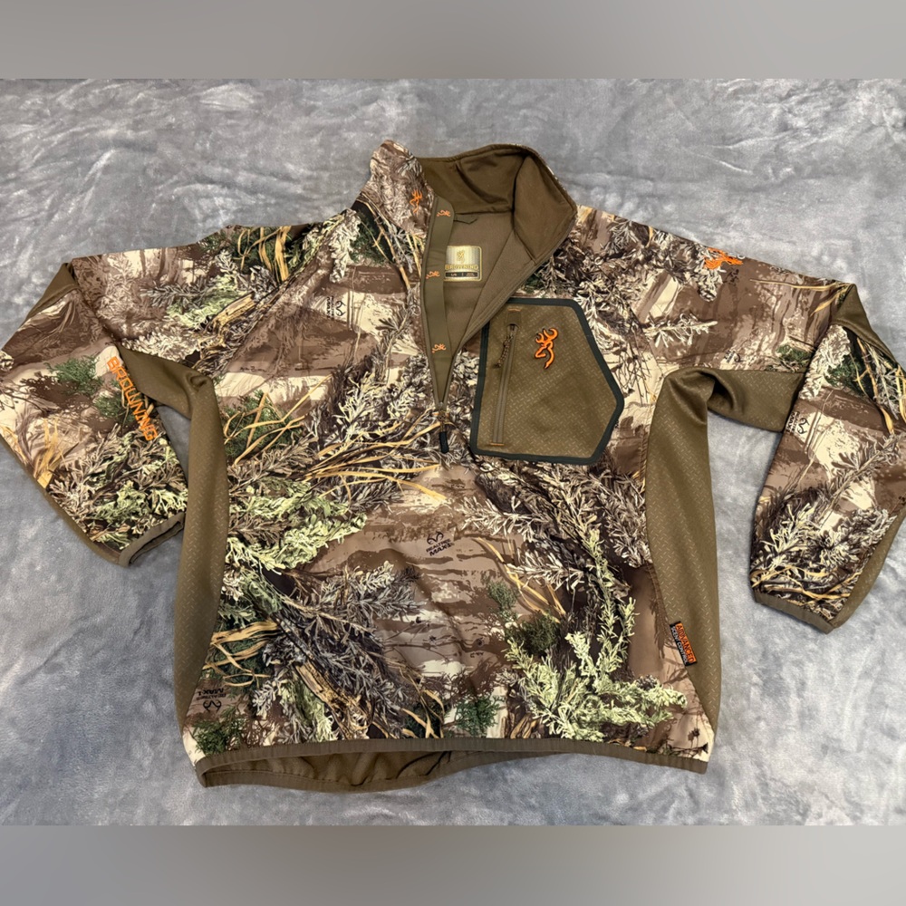 Browning Camouflage Pullover- water resistant